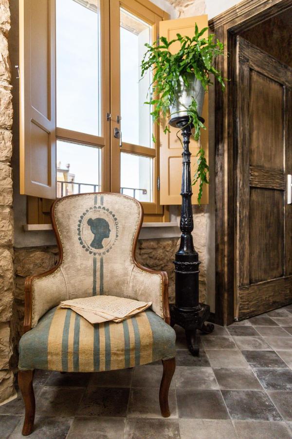 Via Roma Charming Rooms Бауней Экстерьер фото