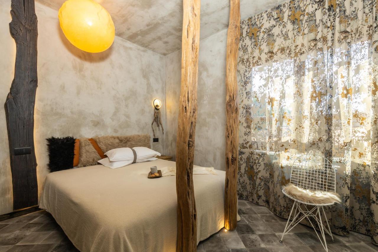 Via Roma Charming Rooms Бауней Экстерьер фото