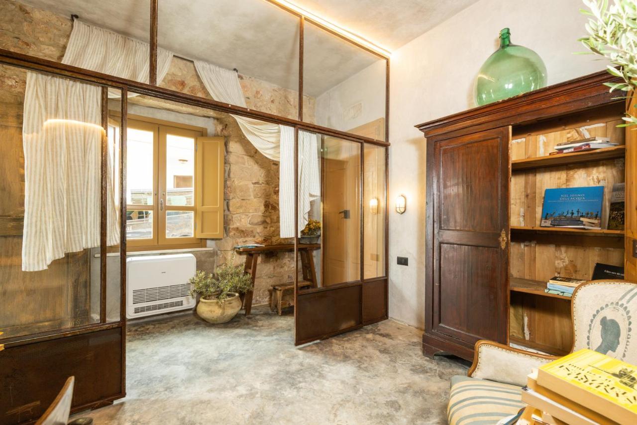 Via Roma Charming Rooms Бауней Экстерьер фото